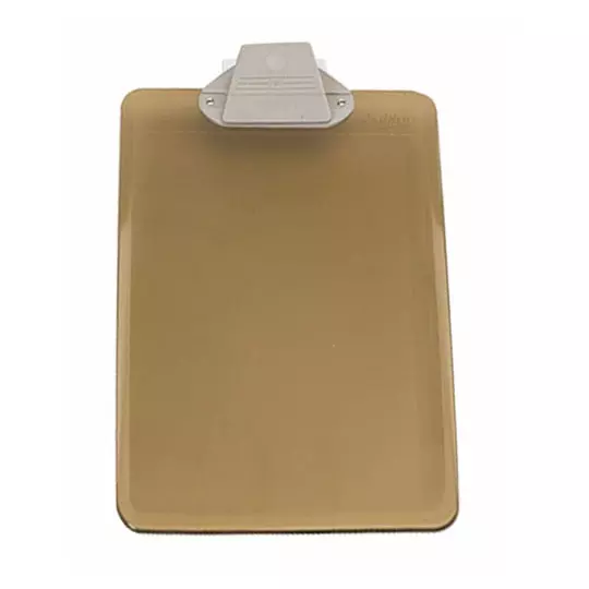 Tabla de plástico Sablón con broche plástico tamaño oficio color humo