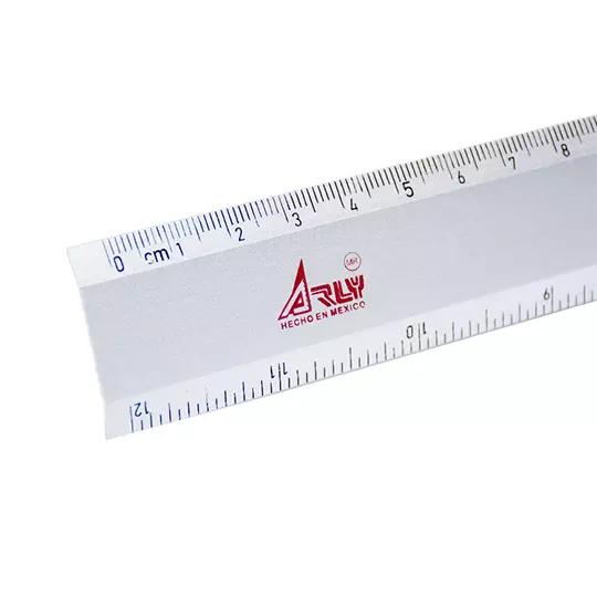 Regla de aluminio Arly de 30 cm.