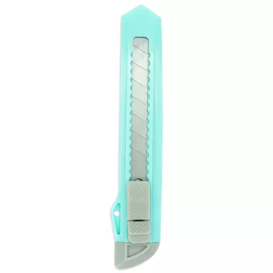Cutter plastico 18 mm DELTA material plastico