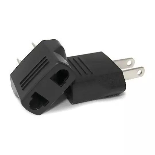 Adaptador de corriente BRrobotix 6000915 Europeo a Americano, Color Negro