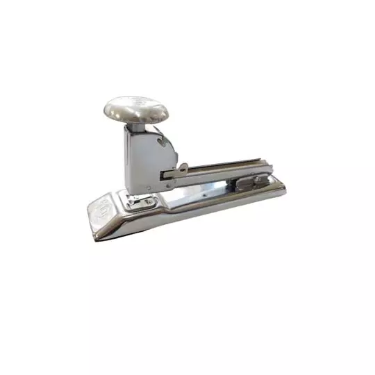 Engrapadora cromada de golpe Pilot Mod.400 tira completa c/2 cajas de grapas