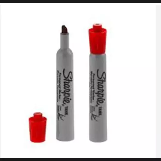 Marcador permanente Sharpie Tank rojo caja con 12 piezas