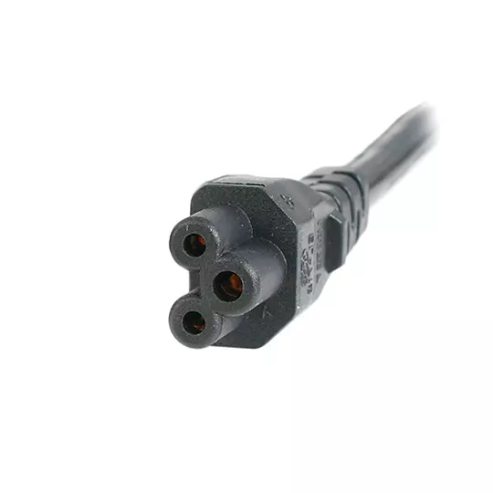 Cable Startech 1.8m para laptop - NEMA 15P a C5